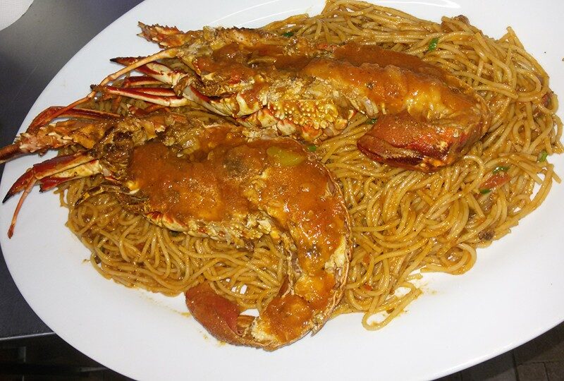 Astakomakaronada Αστακομακαρονάδα